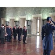 Başkan Aras Ata’nın huzurunda
