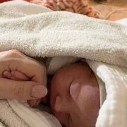 Başkan Aras’tan Mia bebek paylaşımı