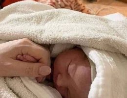 Başkan Aras’tan Mia bebek paylaşımı