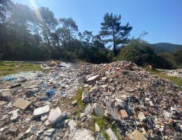 BODRUM BELEDİYESİ ÇEVREYİ KİRLETENE ACIMADI