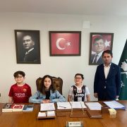 23 NİSAN  BAŞKANI BEYZA KAYIŞ
