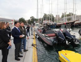 DENİZ TEMİZLEME ARACI HİZMETE BAŞLADI