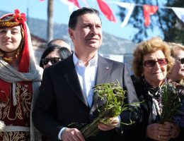 Başkan Aras’tan üniversitelilere ulaşım 1 lira müjdesi geldi