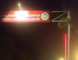 Baskan Aras, ekibiyle Antalya teleferik kazasında yardıma koştu