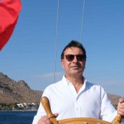 Başkan Aras; “Denizlerin korunması turizm için önemli”