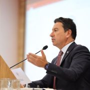 Başkan Aras’tan Öğrencilere Müjde! Ulaşım 1 TL