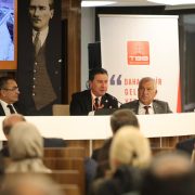 Başkan Aras: “Kent Vergisi Çıkarılmalı”