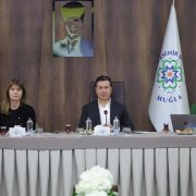 Muğla, ‘Dünya Kenti’ Hedefinde Vites Yükseltti: Başkan Aras’tan Avrupa Pazarına Yönelik Adım